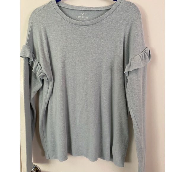 American Eagle Outfitters Tops - American Eagle Outfitters long sleeve